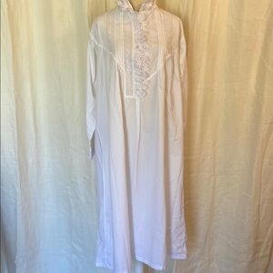 Powell Craft Nightgown